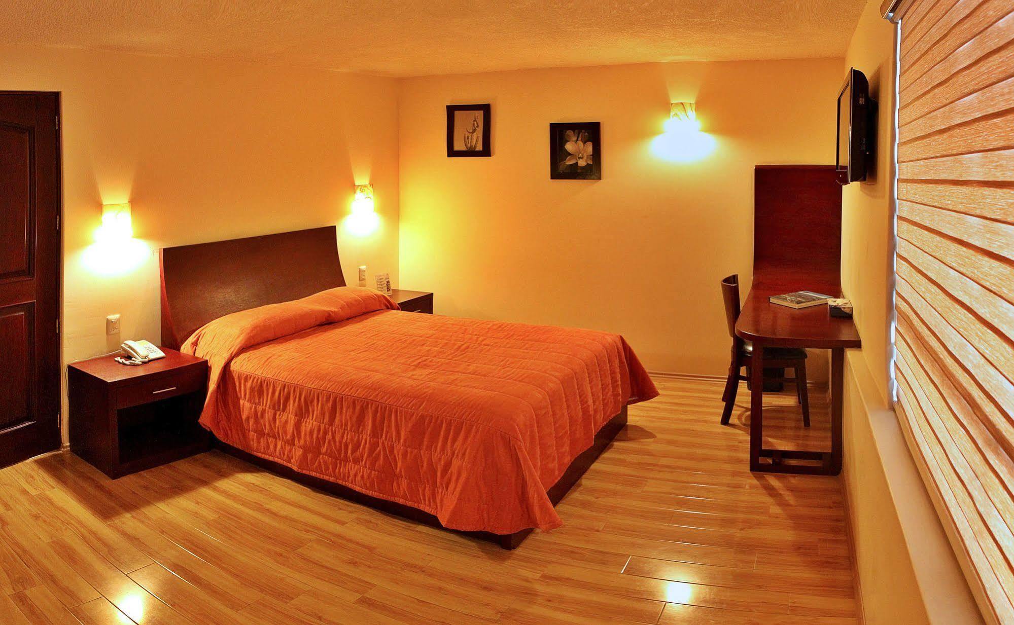 Hotel Cr Tehuacán 외부 사진
